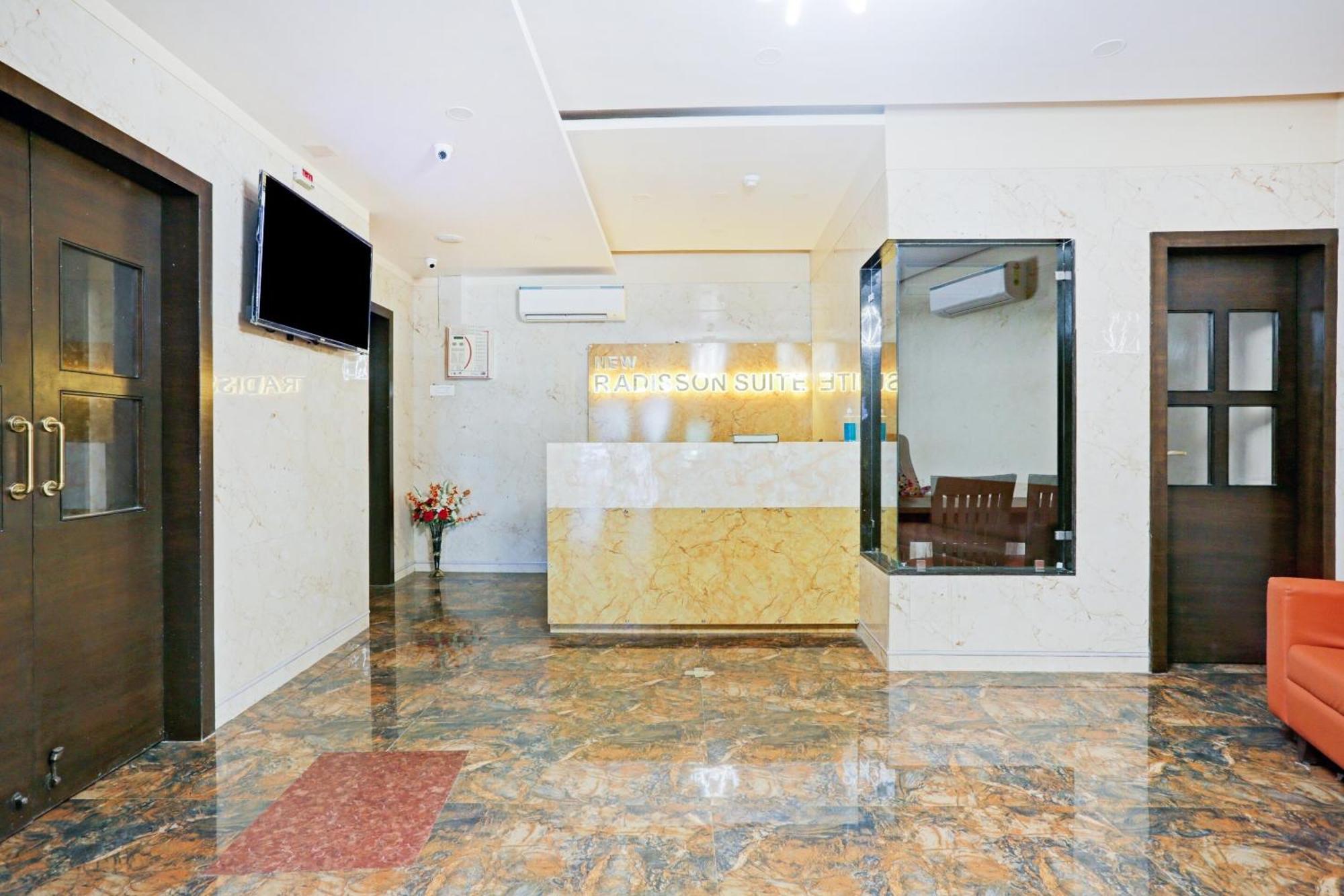 Capital O 80951 Hotel Vertigo Suite Bombay Extérieur photo