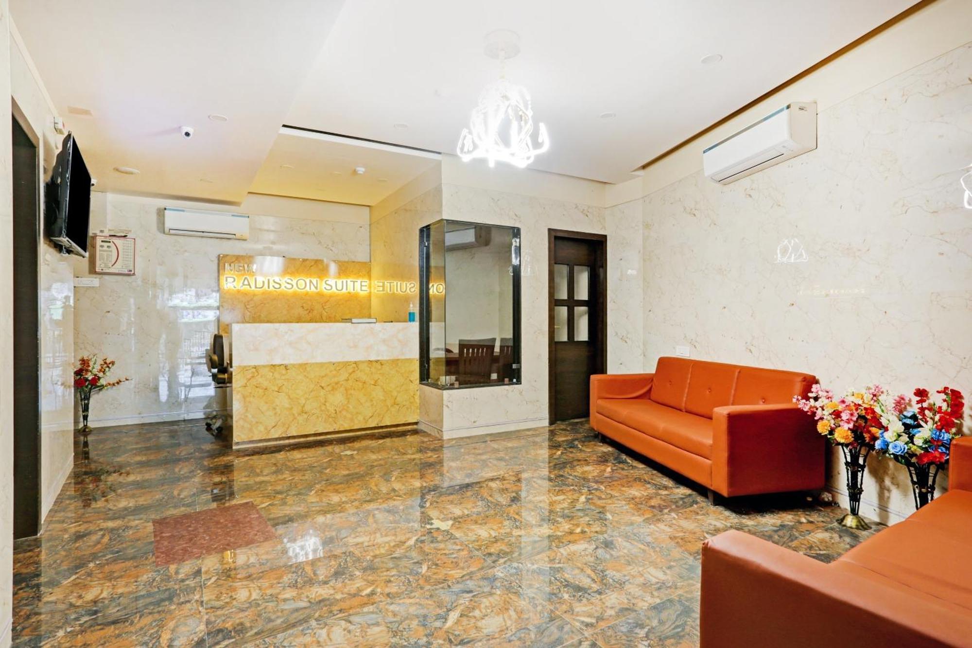 Capital O 80951 Hotel Vertigo Suite Bombay Extérieur photo
